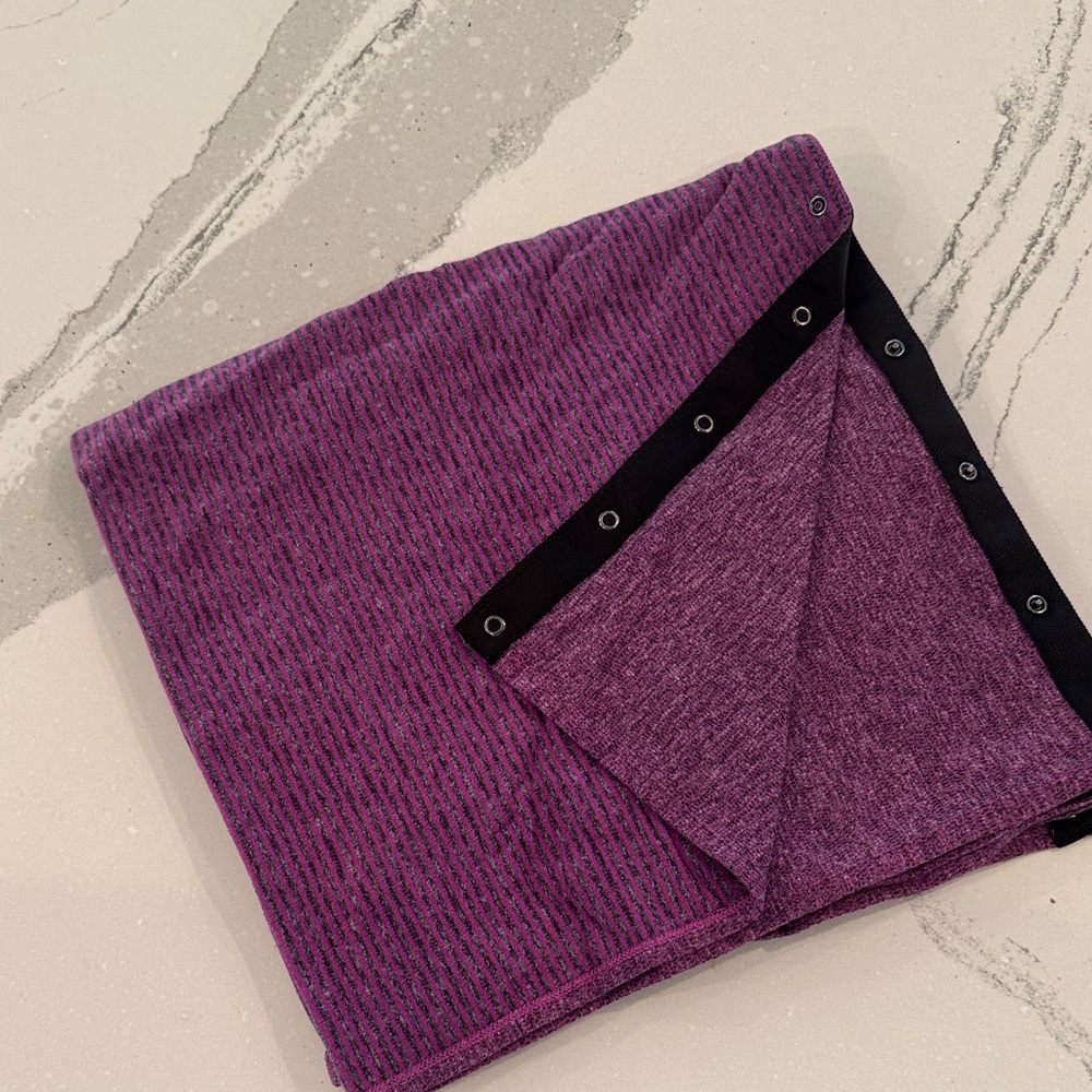 Lululemon Vinyasa Scarf